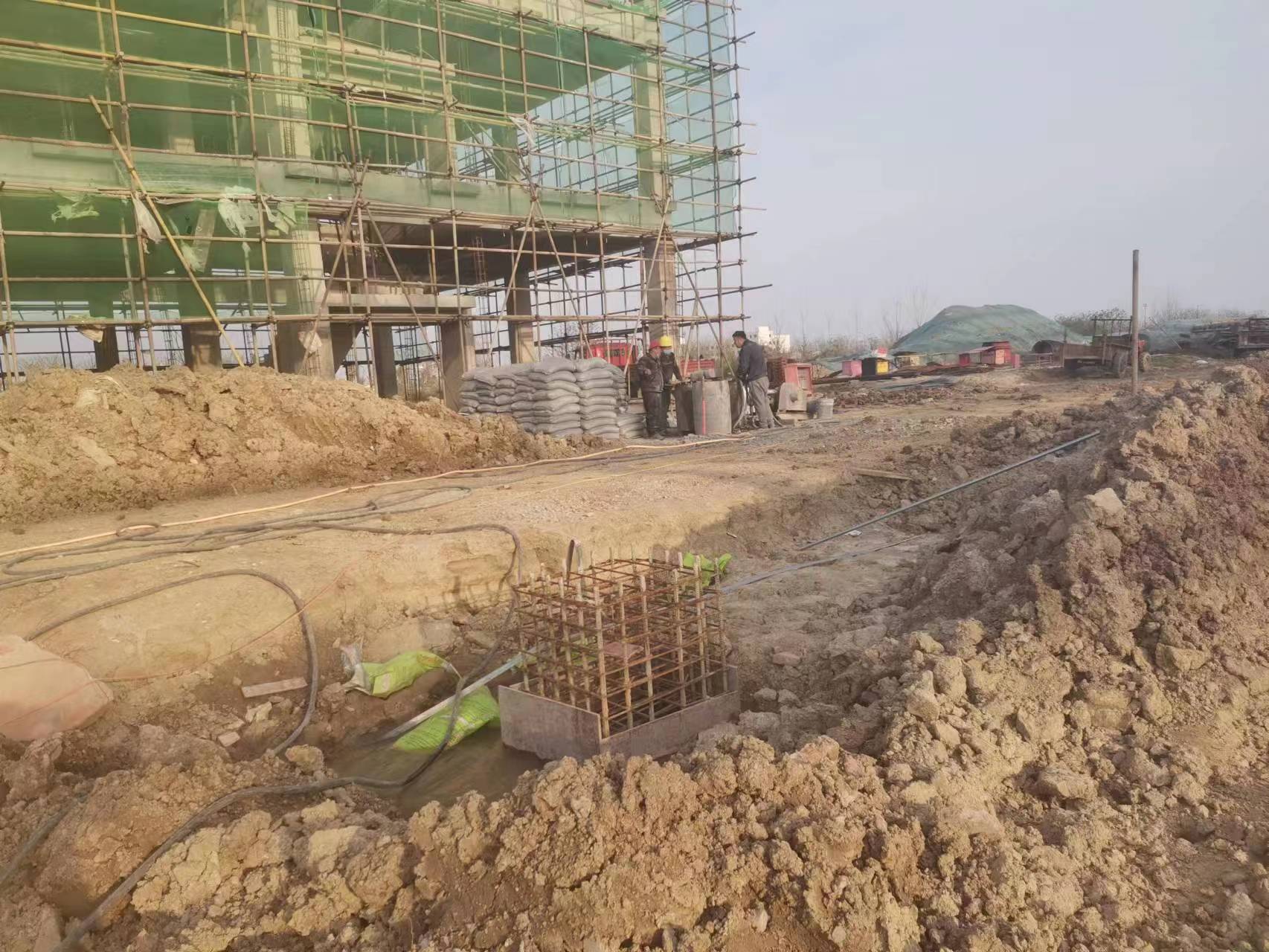 石排镇当桥梁出现裂缝的时候应该及时加固修补